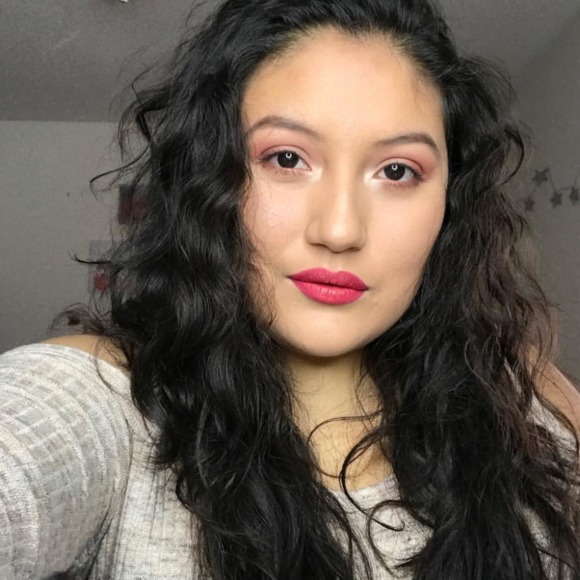 Meet your Posher, Ruby - Picture 1 of 1